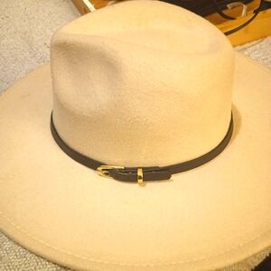 Stylish Tan Fedora Hat with Black Band